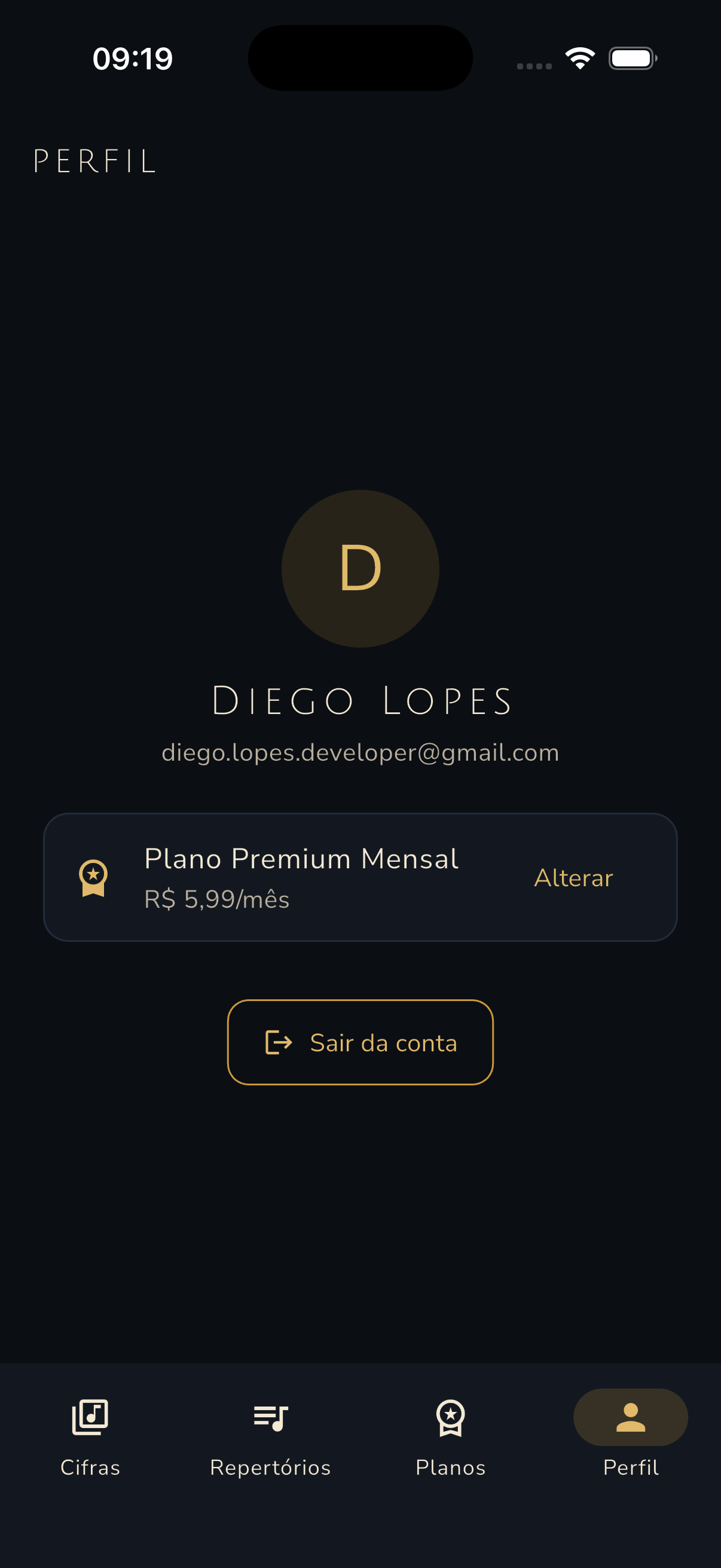 Tela de perfil com estatísticas de cifras e repertórios e selo Premium